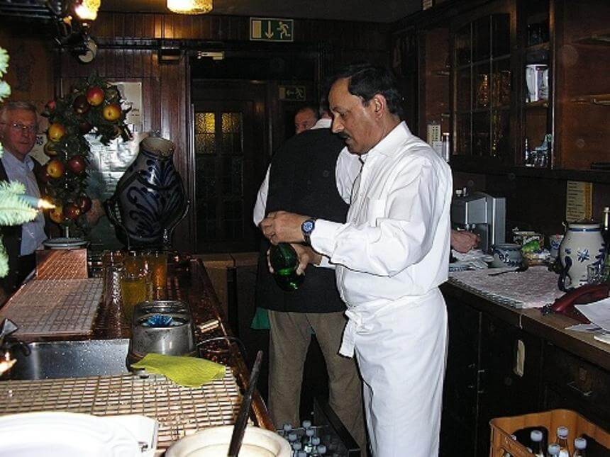 Bar